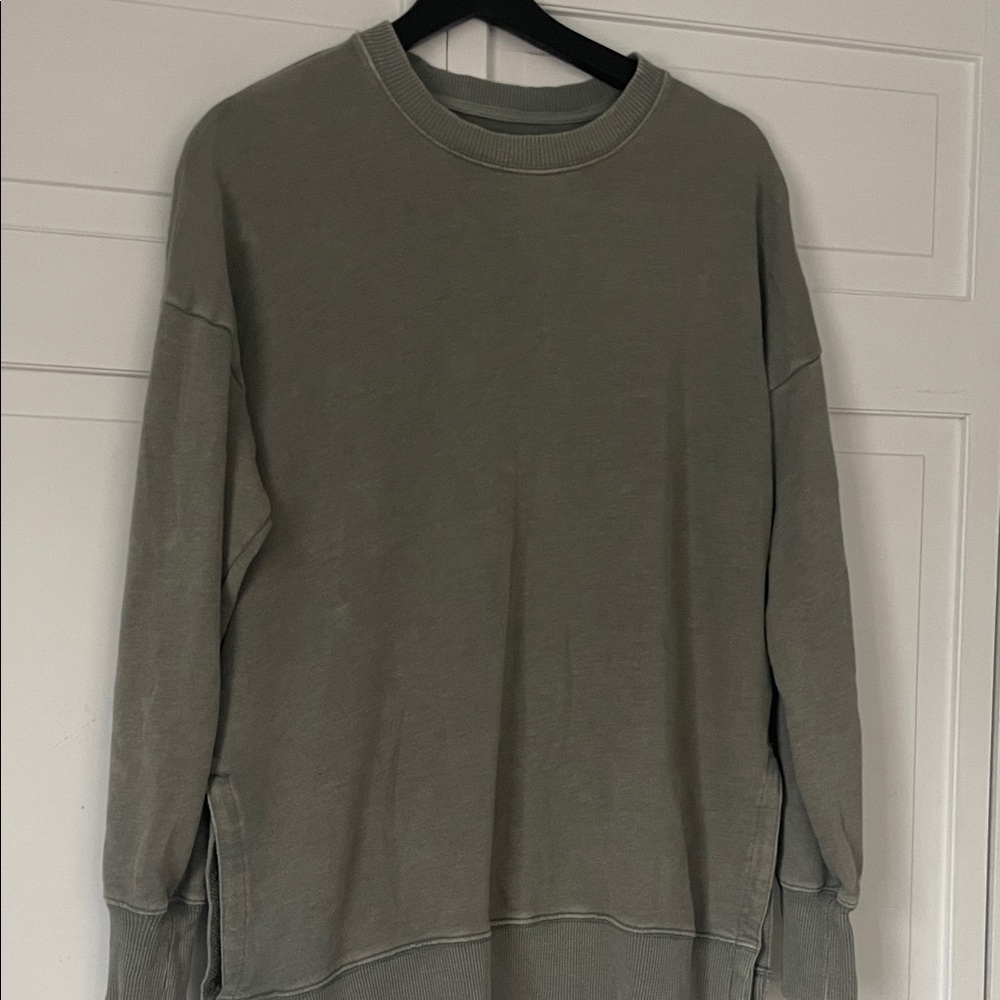 Aerie‎ Women’s Sage Crewneck Sweater - Picture 7 of 12